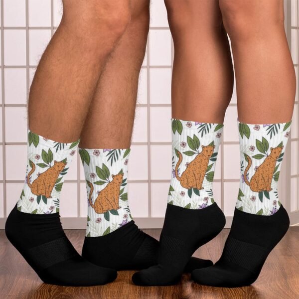 Calcetines Bordados Jaguares de Colores #5 – Comodidad y estilo en cada paso
